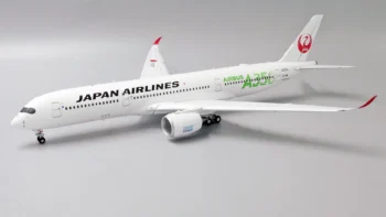 ماکت هواپیما ایرباس A350-900 هواپیمایی ژاپن ۱:۲۰۰ (14)