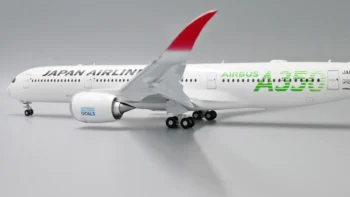 ماکت هواپیما ایرباس A350-900 هواپیمایی ژاپن ۱:۲۰۰ (5)