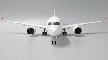 ماکت هواپیما ایرباس A350-900 هواپیمایی ژاپن ۱:۲۰۰ (7)