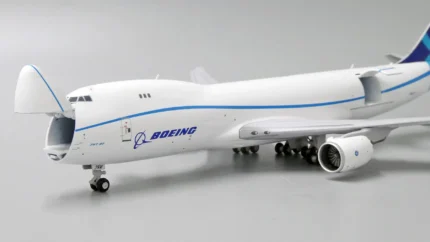 ماکت هواپیما بویینگ 747/8F مقیاس 1:400 (10)