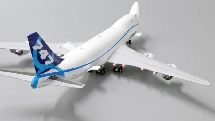ماکت هواپیما بویینگ 747/8F مقیاس 1:400 (6)