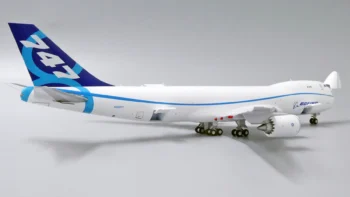 ماکت هواپیما بویینگ 747/8F مقیاس 1:400 (8)