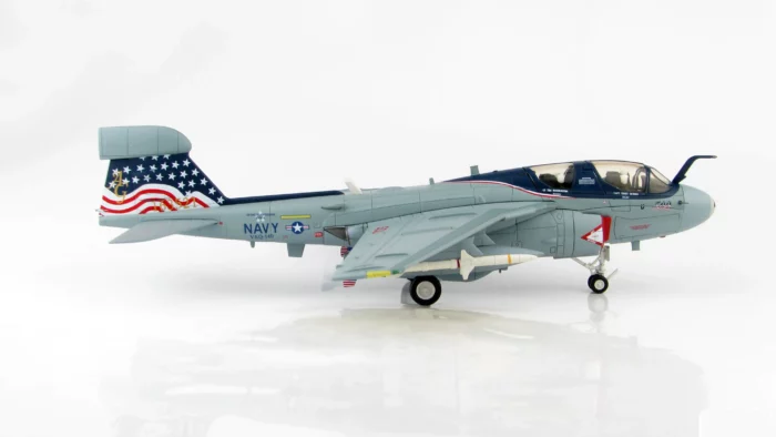 ماکت هواپیما گرومن EA-6B 1:72 (1)