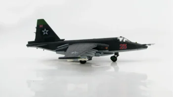 ماکت هواپیما روسی Su-25SM ایر فورس 1:72 (5)