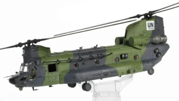 ماکت هلیکوپتر بویینگ چینوک Ch-147F 1:72 (2)