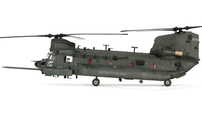 ماکت هواپیما بویینگ چینوک MH-47G 1:72 (5)
