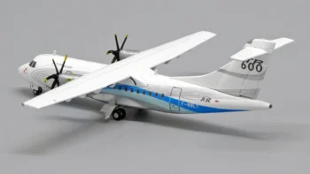 ماکت هواپیما ای تی آر House Colors ATR42-600 (1)