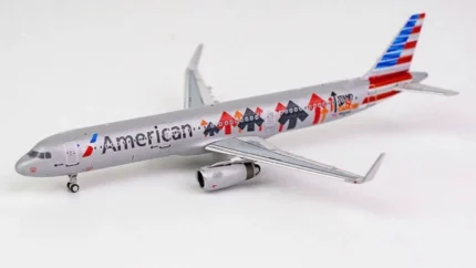 ماکت هواپیما ایرباس A321-200 هواپیمایی امریکن (3)