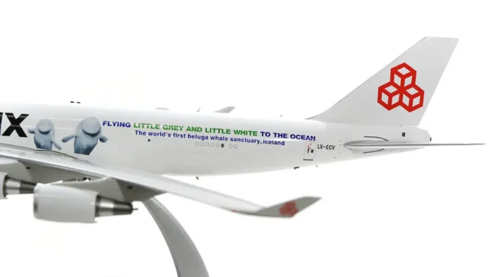 ماکت هواپیما بویینگ Cargolux "Sealife Trust" 747-400F (5)