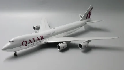 ماکت هواپیما بویینگ 747/8F هواپیمایی قطر Cargo A7-BGB (2)