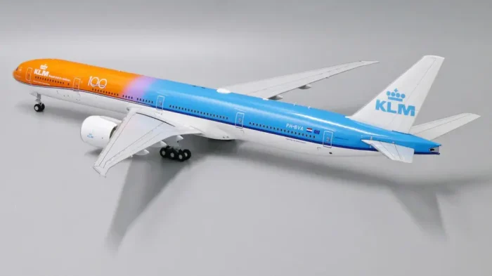 ماکت هواپیما بویینگ 777/300ER KLM Orange Pride 100 Years (2)