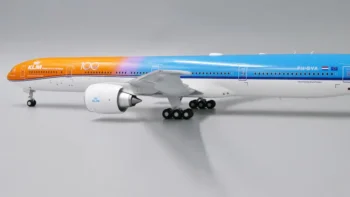 ماکت هواپیما بویینگ 777/300ER KLM Orange Pride 100 Years (5)