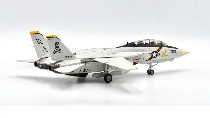 ماکت هواپیما کالیبر وینگز Grumman F-14A Tomcat Jolly Rogers نیرو دریایی آمریکا (1)