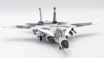 ماکت هواپیما کالیبر وینگز Grumman F14A Tomcat نیرو دریایی آمریکا (1)