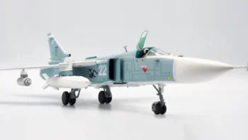 ماکت هواپیما سوخو کالیبر وینگز Su-24M شمشیرباز اوکراین (4)