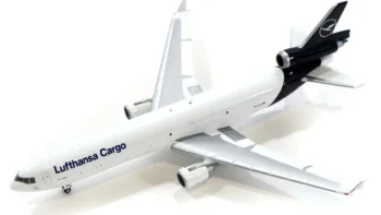ماکت هواپیما جیمینی جت McDonnell Douglas MD-11F باربری لوفت هانزا (2)
