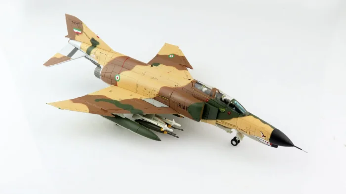 hobby-master-air-power-series-f-4e-phantom-iranian-air-force-ha19025