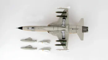 ماکت هواپیما هابی مستر Northrop Grumman F-5F نیرو هوایی ایران (1)