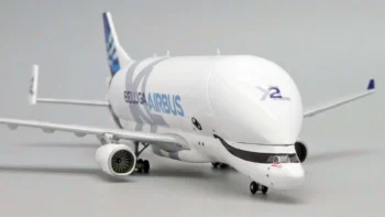 ماکت هواپیما ایرباس A330-743L نهنگ XL حمل و نقل بین المللی (11)