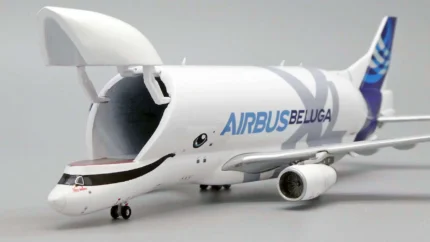 ماکت هواپیما ایرباس A330-743L نهنگ XL حمل و نقل بین المللی (2)