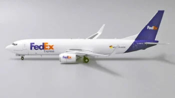 ماکت هواپیما جی سی وینگز FedEx Express B737-800 (12)