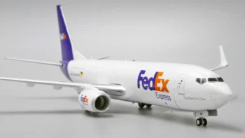 ماکت هواپیما جی سی وینگز FedEx Express B737-800 (4)