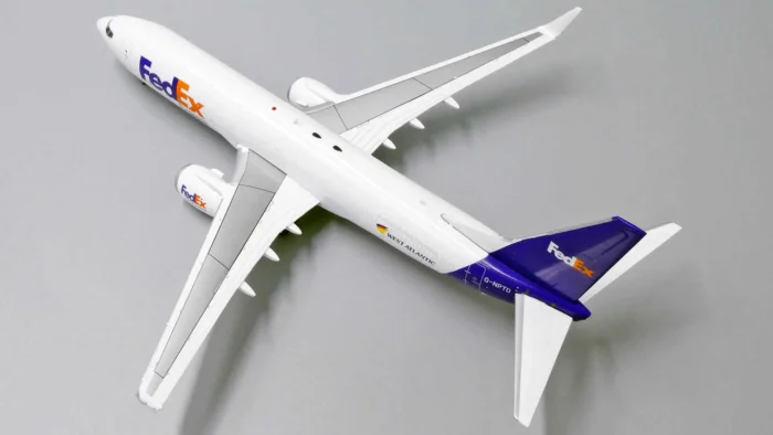 ماکت هواپیما جی سی وینگز FedEx Express B737-800 (5)