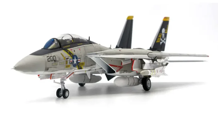 ماکت هواپیما جی سی وینگز Grumman F14A Tomcat نیروی دریایی آمریکا (1)