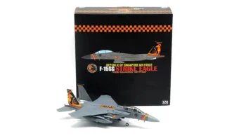 ماکت هواپیما جی سی وینگز McDonnell Douglas F15SG نیروی هوایی سنگاپور (8)