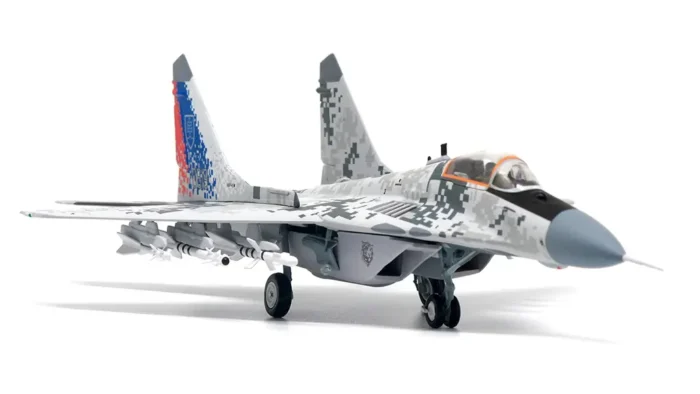 ماکت هواپیما جی سی وینگز MiG-29AS Fulcrum نیرو هوایی اسلواکی (4)