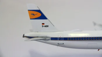 ماکت هواپیما ایرباس A321-231 هواپیمایی لوفت هانزا (2)
