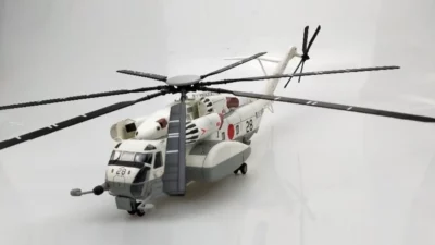 ماکت هلیکوپتر Sikorsky MH-53E اژدهای نیرو دریایی ژاپن (1)