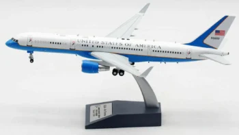 ماکت هواپیما بویینگ 200-757 C-32A USAF نیرو هوایی ایالات متحده (5)