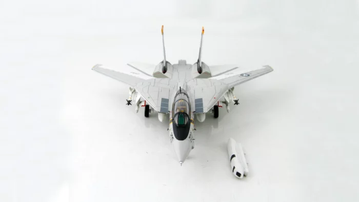 ماکت هواپیما کالیبر وینگز Grumman F-14A Tomcat Jolly Rogers نیرو هوایی آمریکا (5)