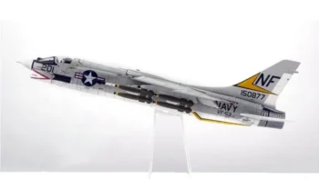 ماکت هواپیما سنتری وینگز F-8E Crusader نیرو دریایی آمریکا (4)