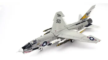 ماکت هواپیما سنتری وینگز F-8E Crusader نیرو دریایی آمریکا (5)