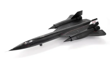 ماکت هواپیما سنتری وینگز SR-71 Blackbird مرکز تحقیقات پرواز ناسا (2)
