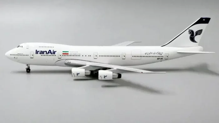 ماکت هواپیما بویینگ 200-747 EP-IAI (2)