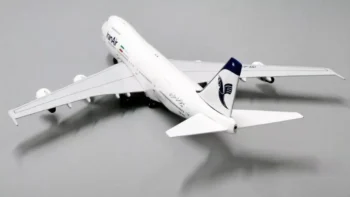 ماکت هواپیما بویینگ 200-747 EP-IAI (3)