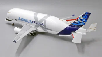 ماکت هواپیما ایرباس A330-743L BelugaXL حمل و نقل بین المللی (10)
