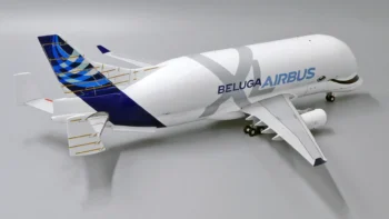 ماکت هواپیما ایرباس A330-743L BelugaXL حمل و نقل بین المللی (11)