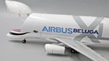 ماکت هواپیما ایرباس A330-743L BelugaXL حمل و نقل بین المللی (2)