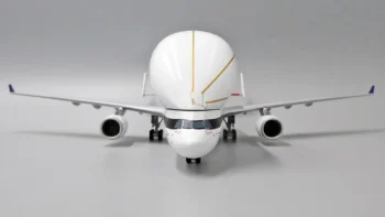 ماکت هواپیما ایرباس A330-743L BelugaXL حمل و نقل بین المللی (3)