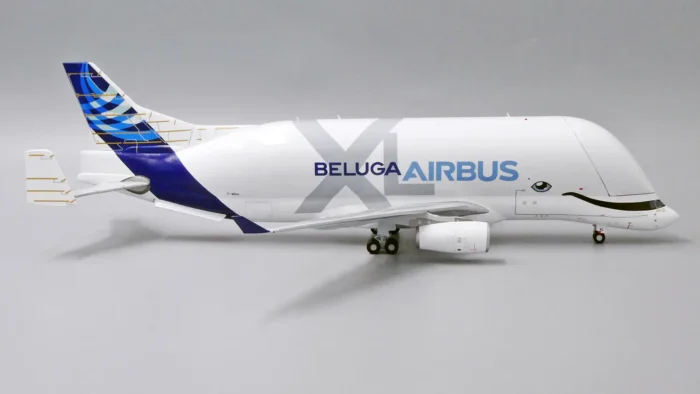 ماکت هواپیما ایرباس A330-743L BelugaXL حمل و نقل بین المللی (7)