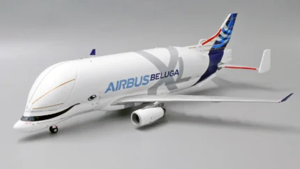 ماکت هواپیما ایرباس A330-743L BelugaXL حمل و نقل بین المللی (9)