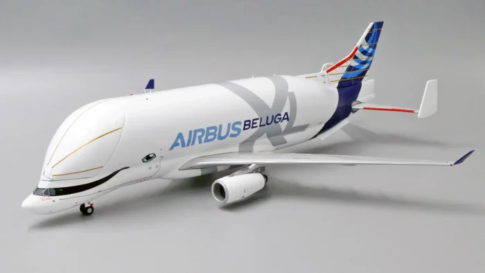 ماکت هواپیما ایرباس A330-743L BelugaXL حمل و نقل بین المللی (9)