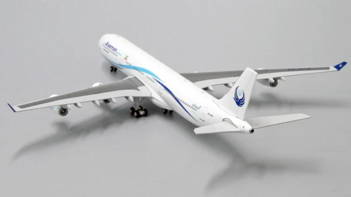 ماکت هواپیما ایرباس A340-300 هواپیمایی آسمان (1)