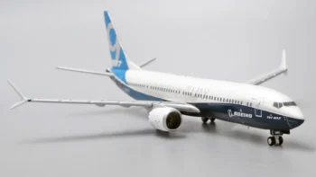 ماکت هواپیما بویینگ 9-737 MAX مدل House Colors (3)