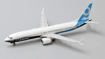 ماکت هواپیما بویینگ 9-737 MAX مدل House Colors (9)