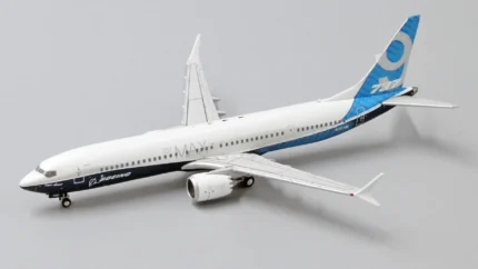 ماکت هواپیما بویینگ 9-737 MAX مدل House Colors (9)